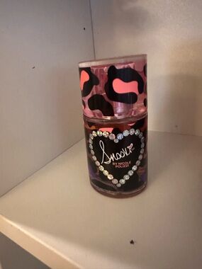 “ Snooki” perfume by nicole polizzi